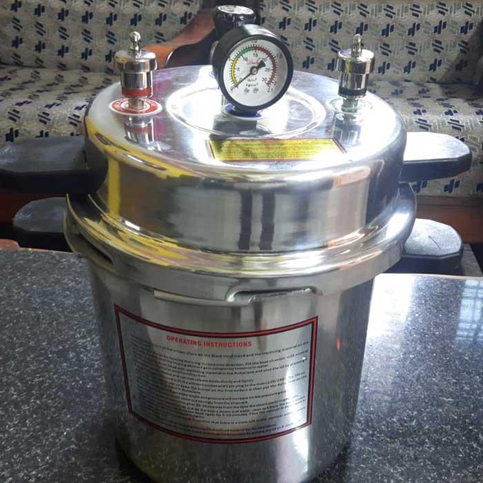 Electric Autoclave Aluminum Mirror Finish, 10 L (9" Dia. X 11" H)